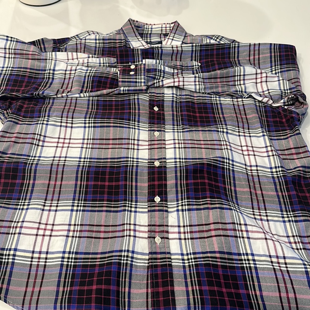 Burberry button down - Picture 3 of 4